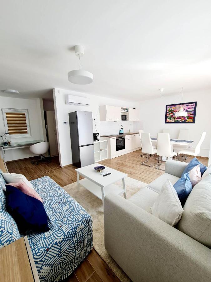 Szondi Corner Apartment *
