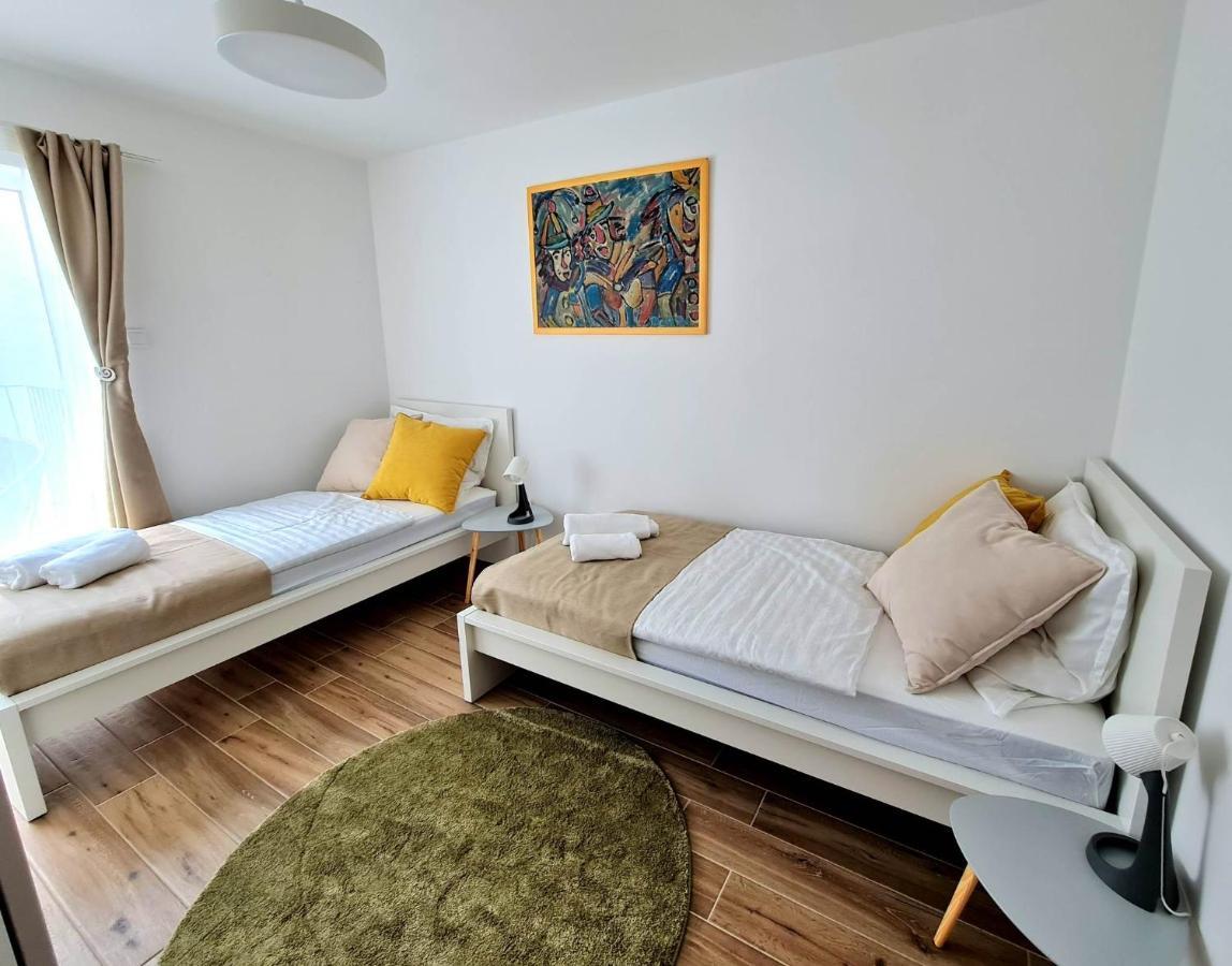 Apartament Szondi Corner *